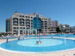 Sunset Resort - Feriebolig med 3 soverum - beliggende i meget attraktivt hotelkompleks - første række til Sortehavet